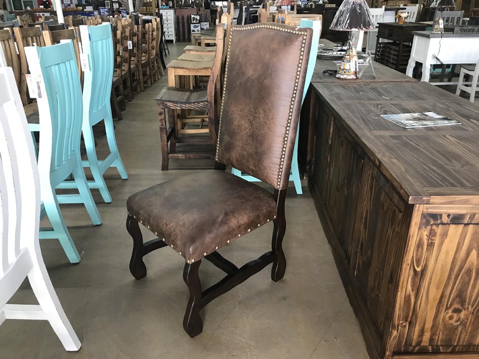 Side view of classic dining chair with a traditional style, available at Rustic Furniture Warehouse in Lubbock.